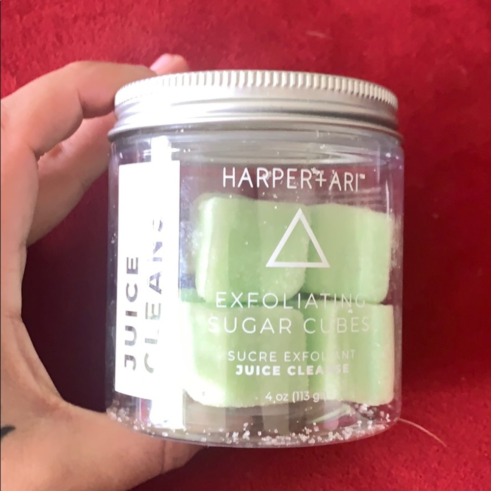 Exfoliating sugar cubes
